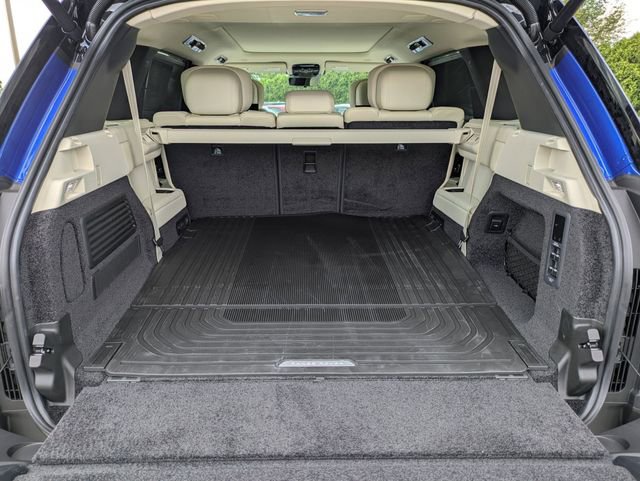 New 2025 Land Rover Range Rover Long Wheelbase Autobiography image 16