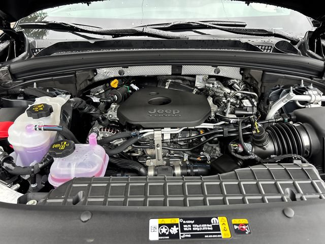 New 2027 Jeep Grand Cherokee L 4WD image 36