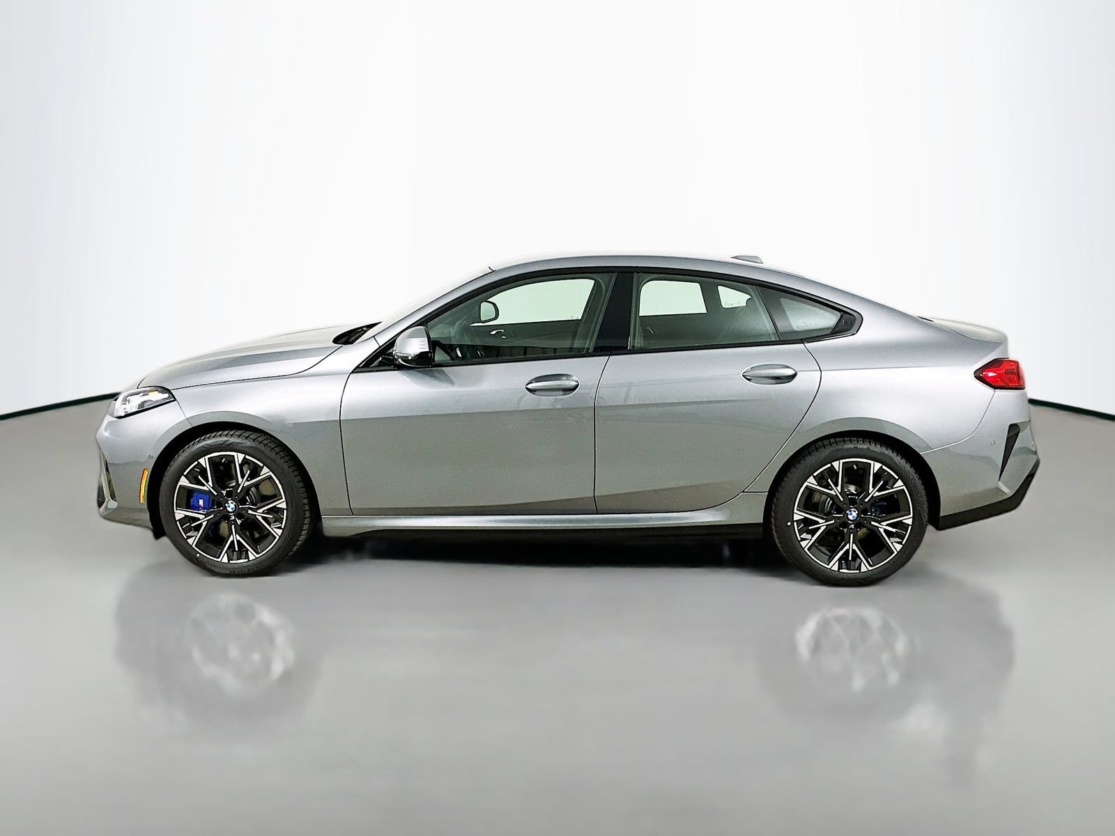 New 2026 BMW 228i xDrive w/ Technology Package AWD/4WD image 8