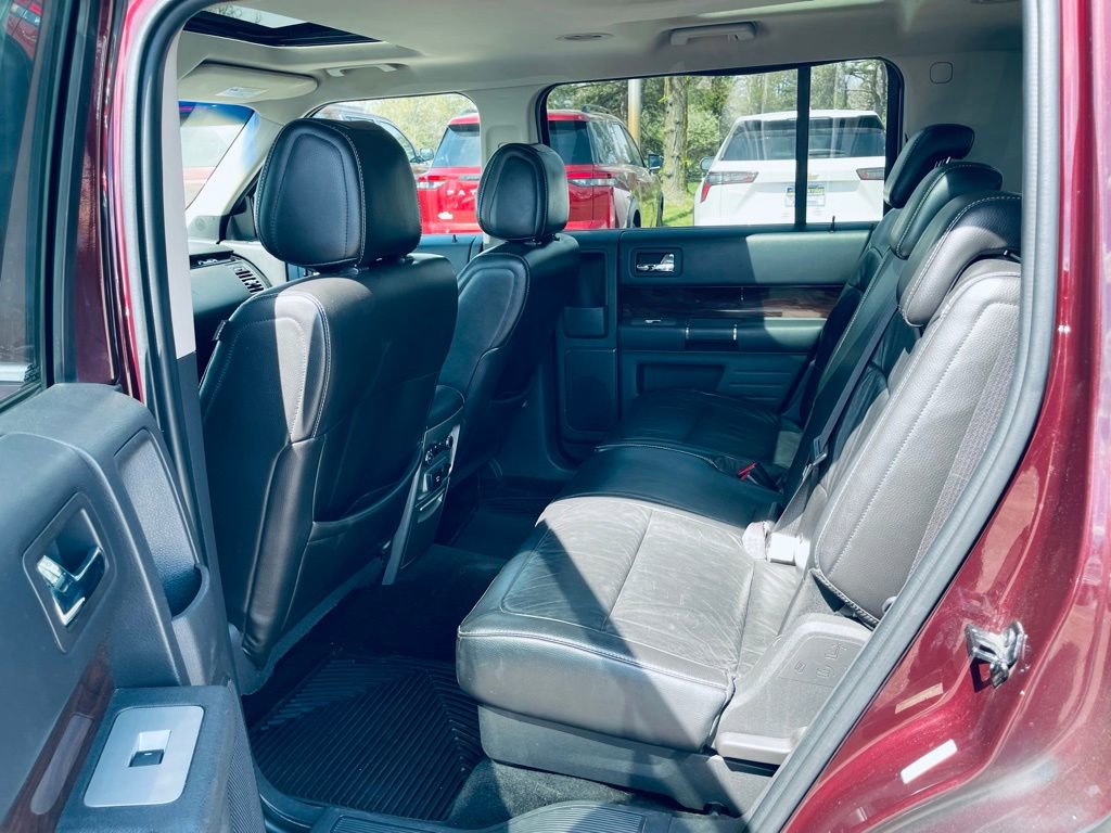 Used 2011 Ford Flex SEL w/ Rapid Spec Order Code AWD/4WD image 21