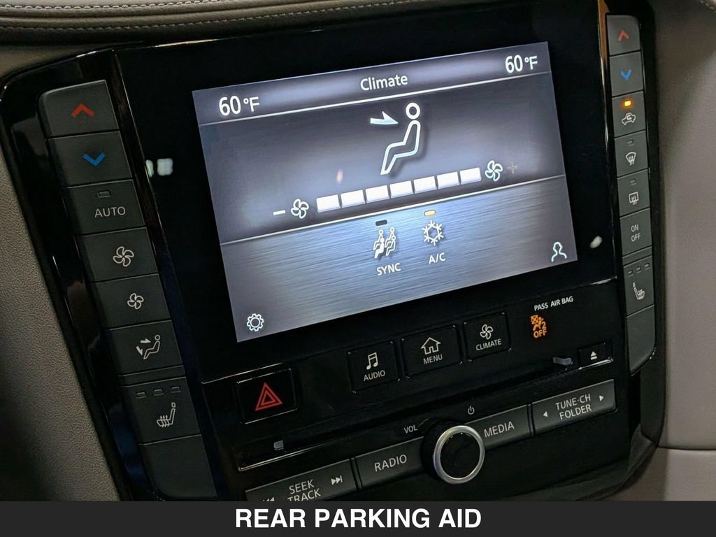 Used 2023 INFINITI QX50 Luxe AWD/4WD image 23