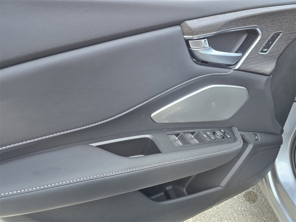 New 2025 Acura RDX SH-AWD w/ Advance Package image 14