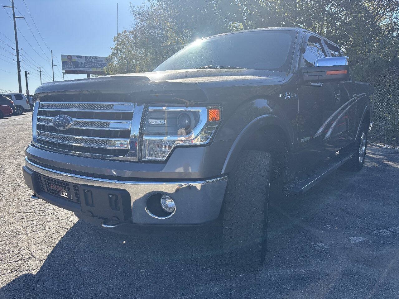 Used 2014 Ford F150 Lariat w/ Equipment Group 502A Luxury AWD/4WD image 7