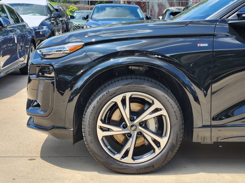 New 2027 Audi Q6 e-tron Premium Plus AWD/4WD image 12