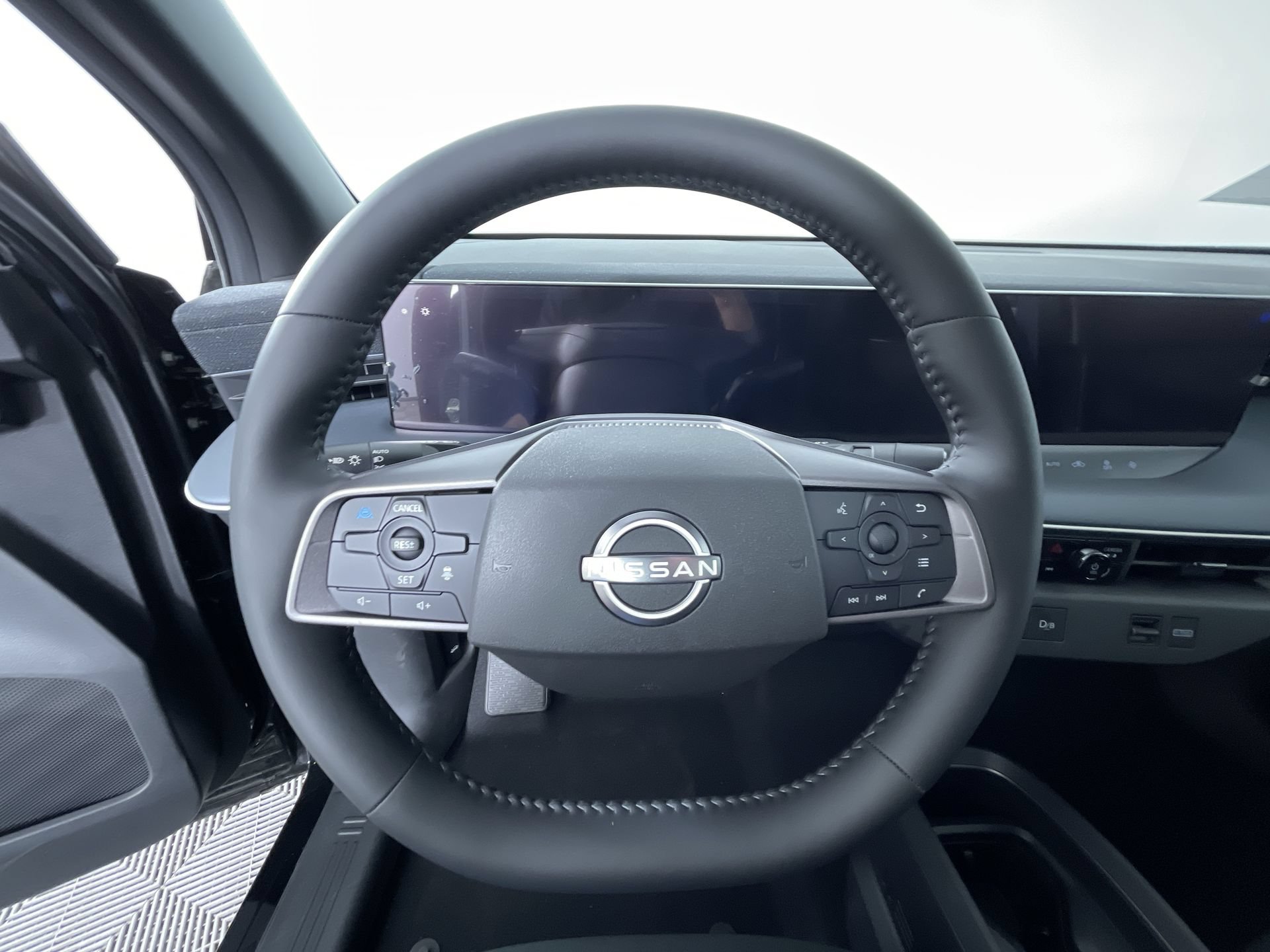 New 2026 Nissan Leaf w/ Floor Mat Package (S+) FWD image 16