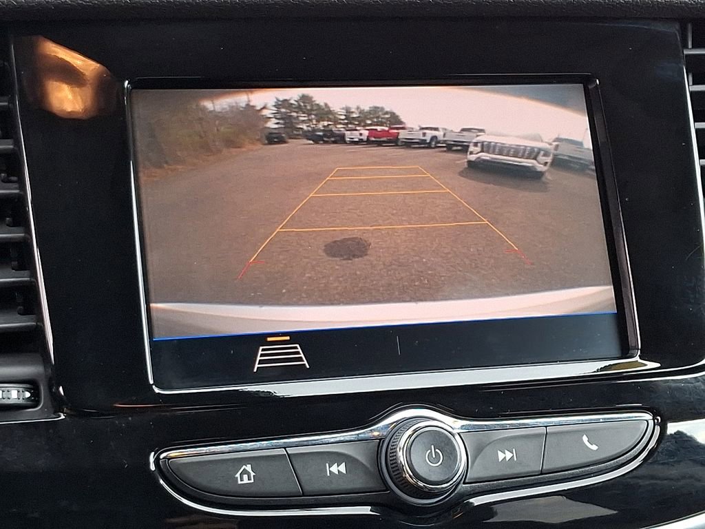 Certified 2022 Buick Encore Preferred w/ Safety Package image 21