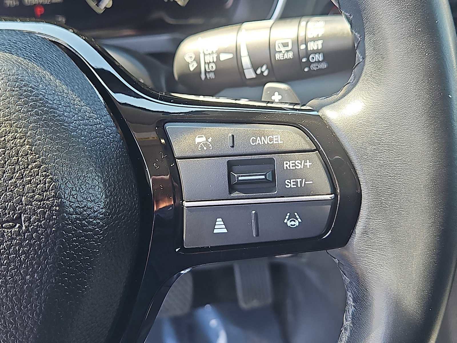 Used 2024 Honda Pilot EX-L image 25