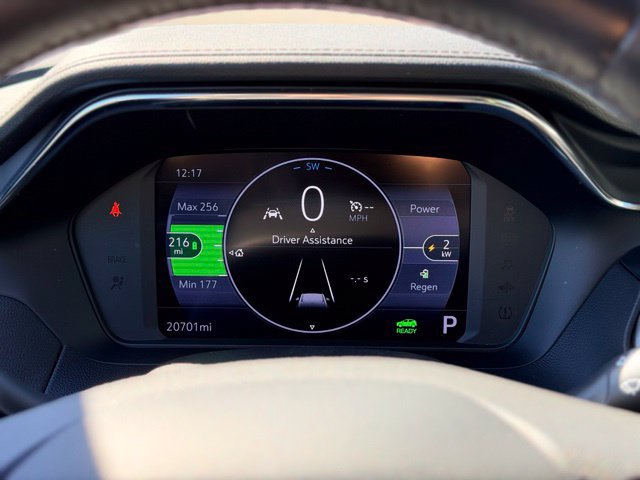 Used 2023 Chevrolet Bolt EUV LT w/ Comfort Package FWD image 10