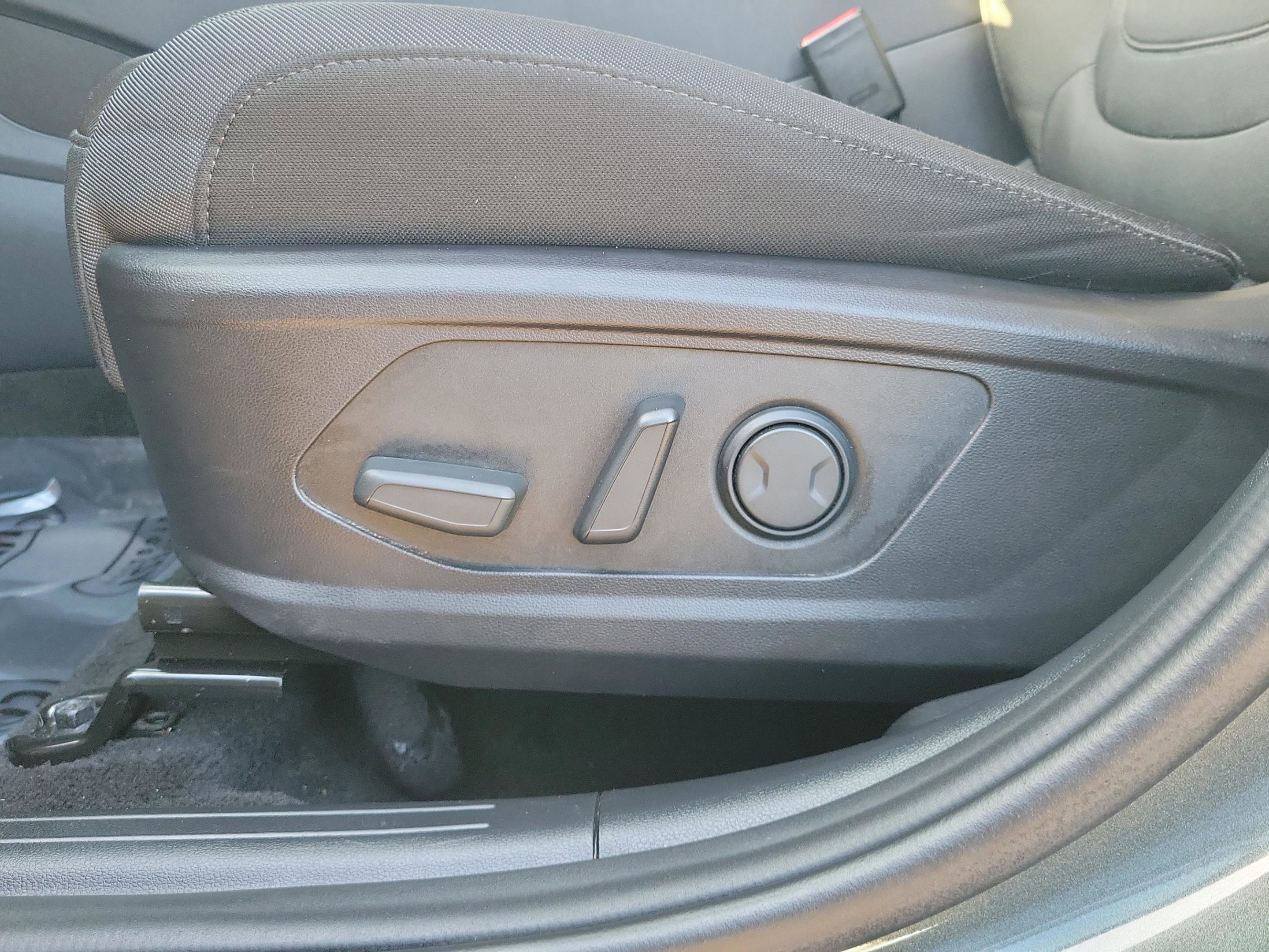 Certified 2022 Hyundai Tucson SEL FWD image 19