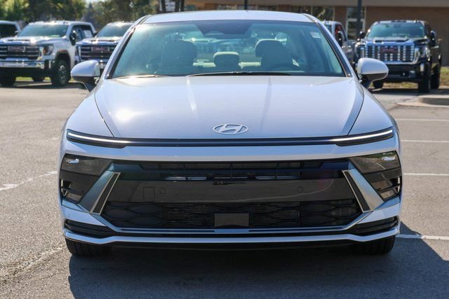 New 2026 Hyundai Sonata SEL image 2