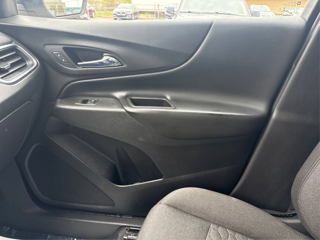 Used 2021 Chevrolet Equinox LT AWD/4WD image 27