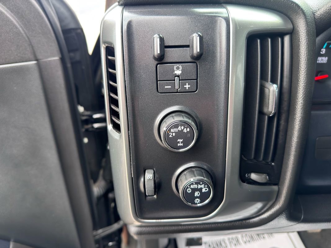 Used 2017 Chevrolet Silverado 1500 LT w/ All Star Edition image 11