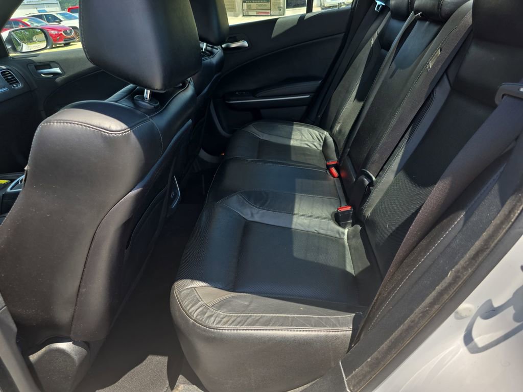 Used 2019 Dodge Charger SXT w/ Leather Interior Group RWD image 32