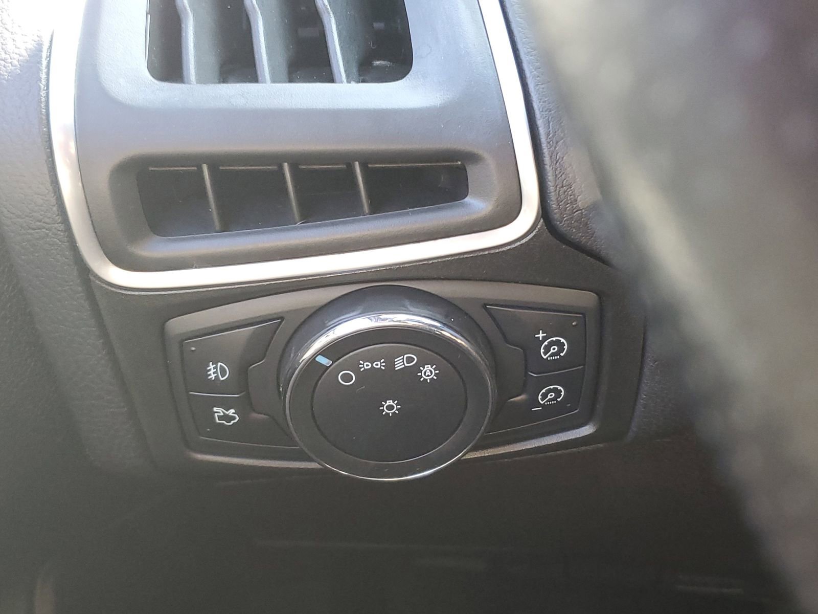 Used 2013 Ford Focus ST image 22