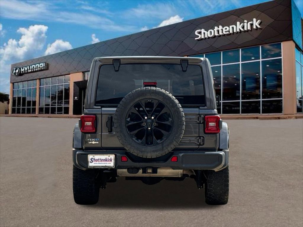 Used 2021 Jeep Wrangler Unlimited Sahara w/ Cold Weather Group image 8