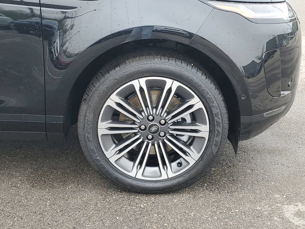 Used 2026 Land Rover Range Rover Evoque S AWD/4WD image 5