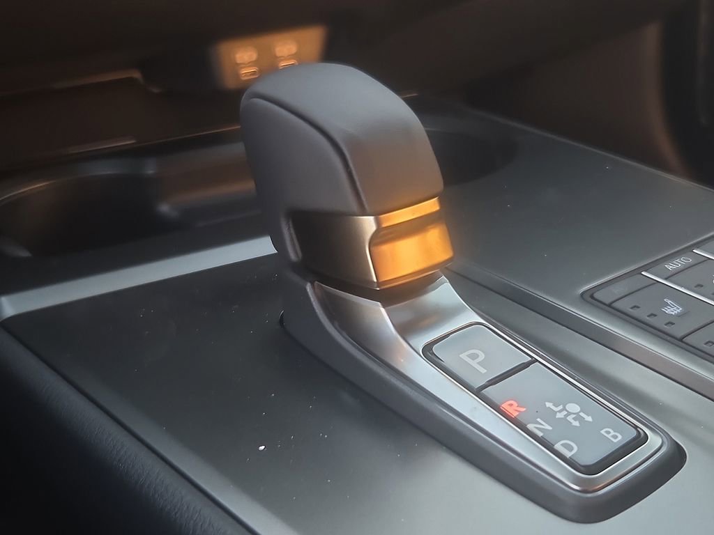 New 2026 Lexus UX 300h FWD image 26