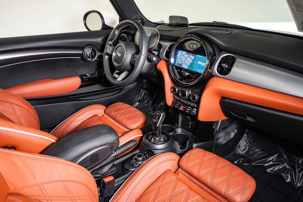 Used 2024 MINI Cooper S FWD image 15
