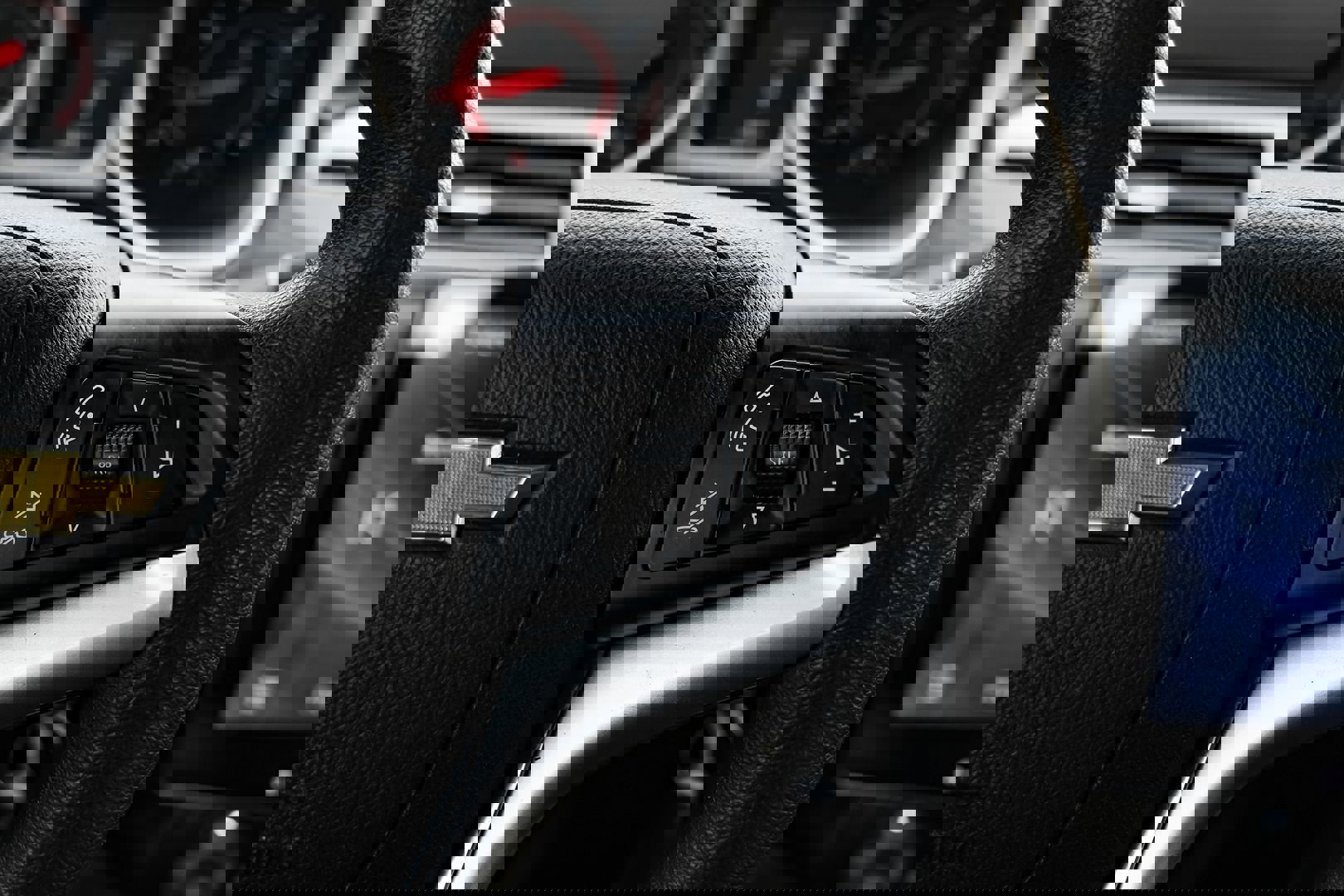 Used 2014 Chevrolet Camaro LS image 15