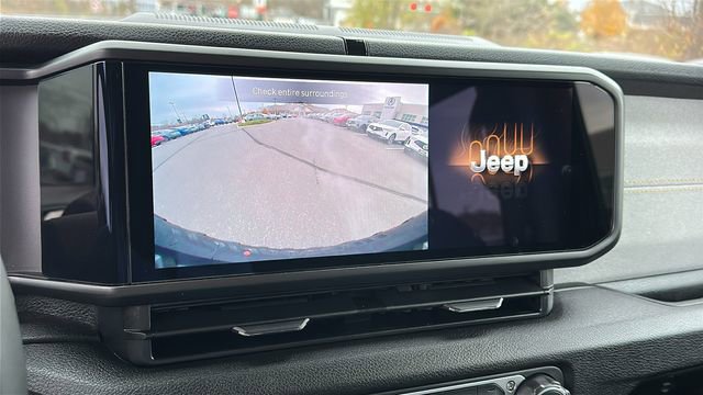 Used 2024 Jeep Wrangler Willys 4xe image 15