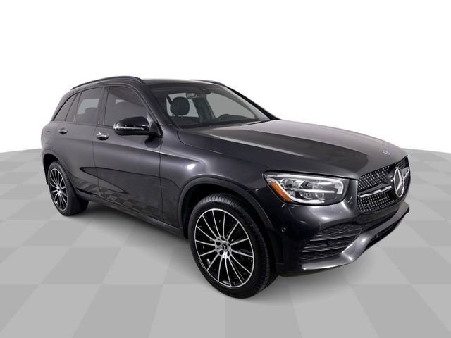 Used 2021 Mercedes-Benz GLC 300 image 2