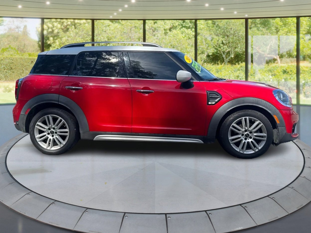 Used 2020 MINI Cooper Countryman image 4