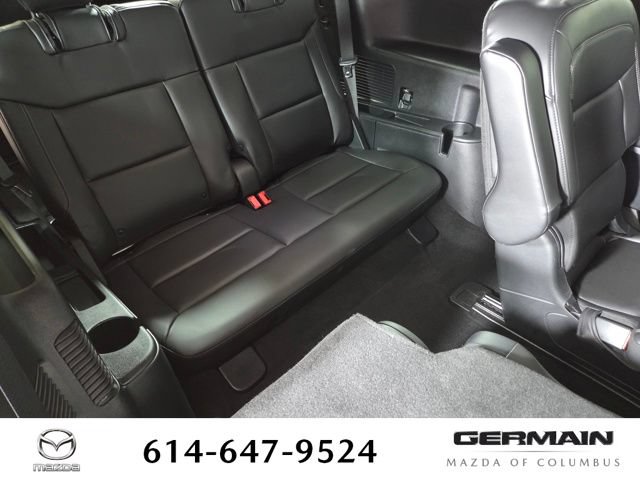 Used 2022 Ford Explorer XLT w/ Equipment Group 202A AWD/4WD image 21