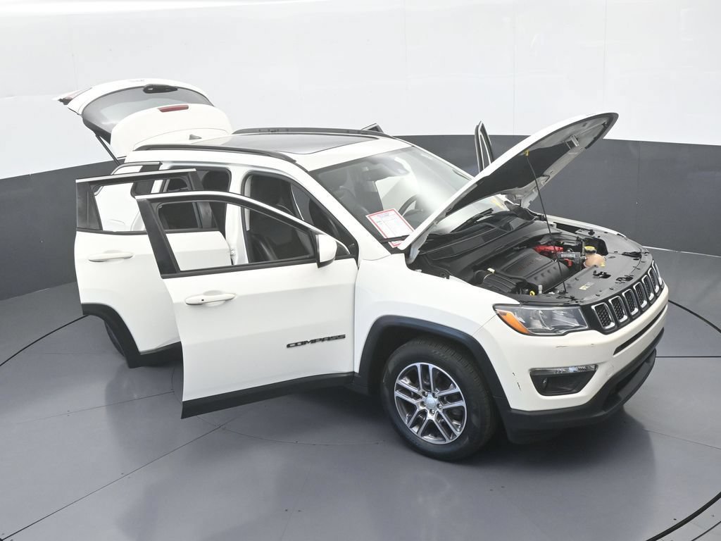 Used 2020 Jeep Compass Latitude FWD image 70