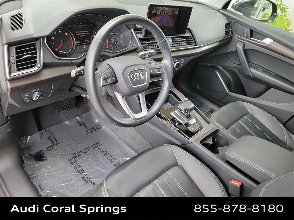 Certified 2023 Audi Q5 2.0T Premium w/ Convenience Package image 10
