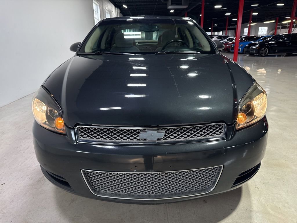 Used 2014 Chevrolet Impala LT w/ LT Sunroof Package image 9