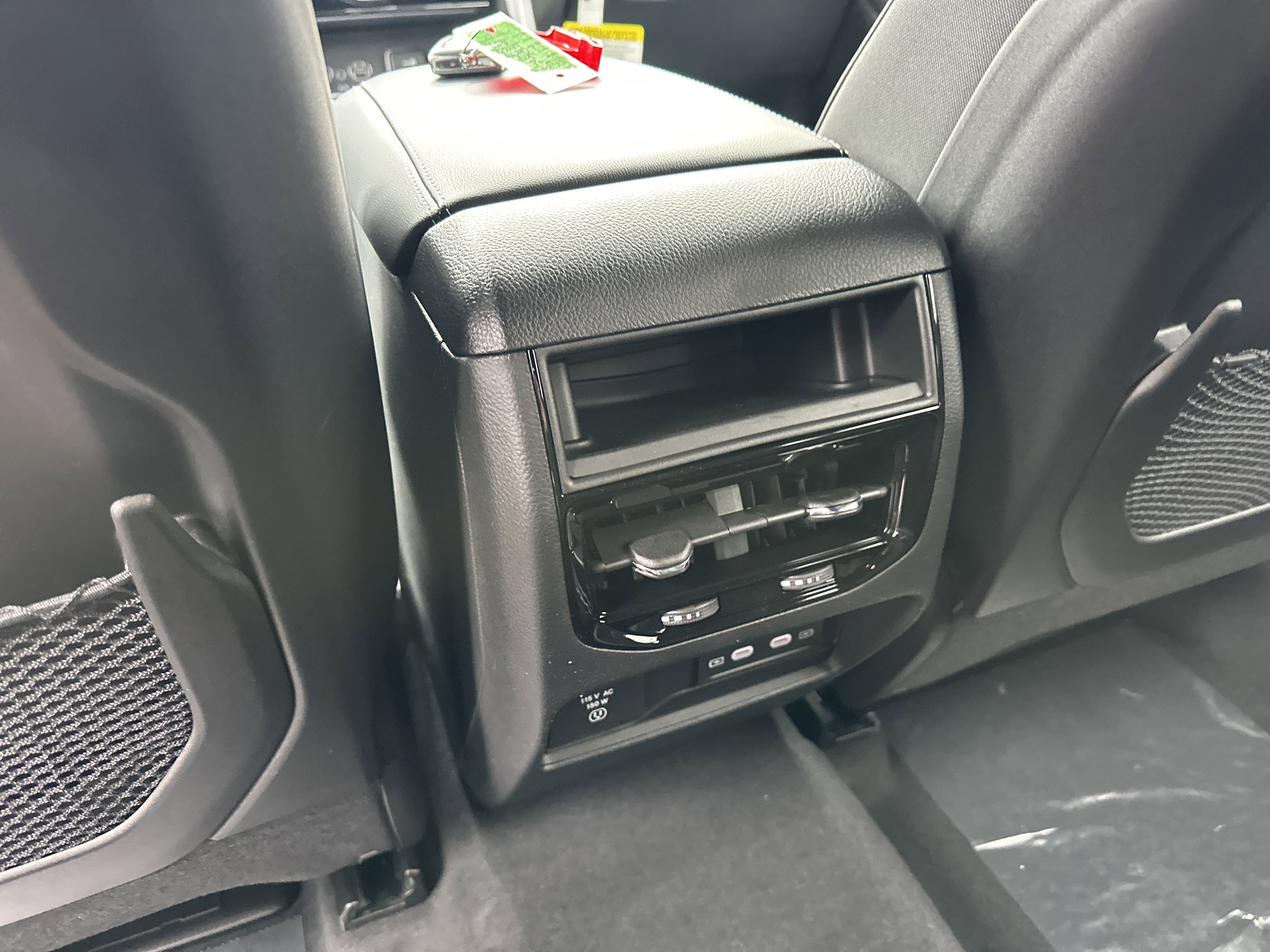 New 2026 Jeep Grand Cherokee Altitude image 30