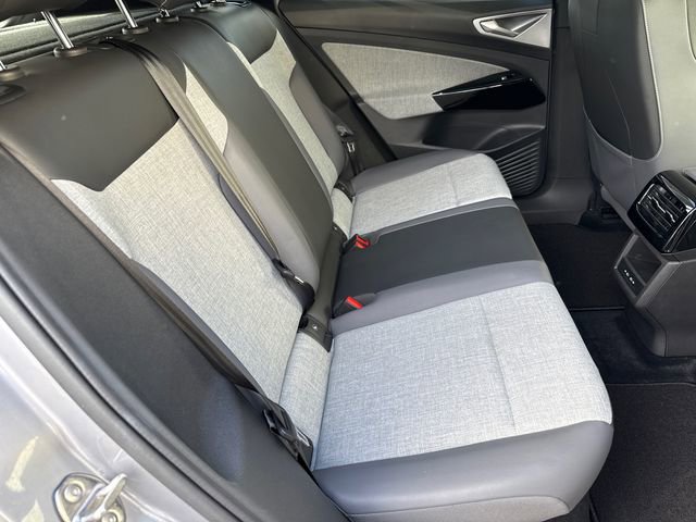 Certified 2023 Volkswagen ID.4 Pro image 24