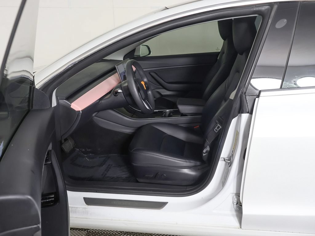 Used 2020 Tesla Model 3 Long Range AWD/4WD image 28