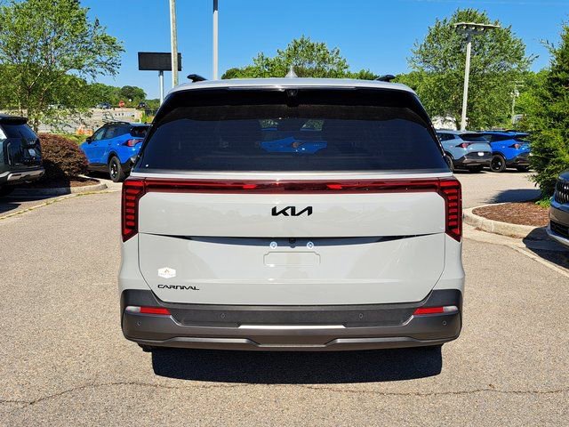 Used 2026 Kia Carnival SX Prestige FWD image 6