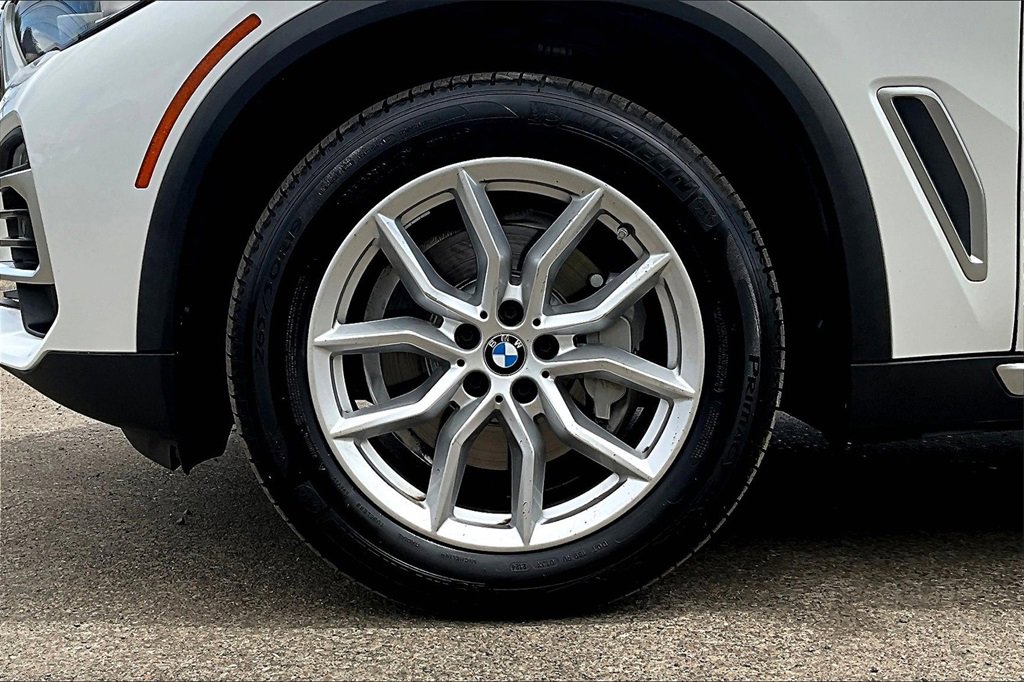 Used 2019 BMW X5 xDrive40i w/ Convenience Package image 11