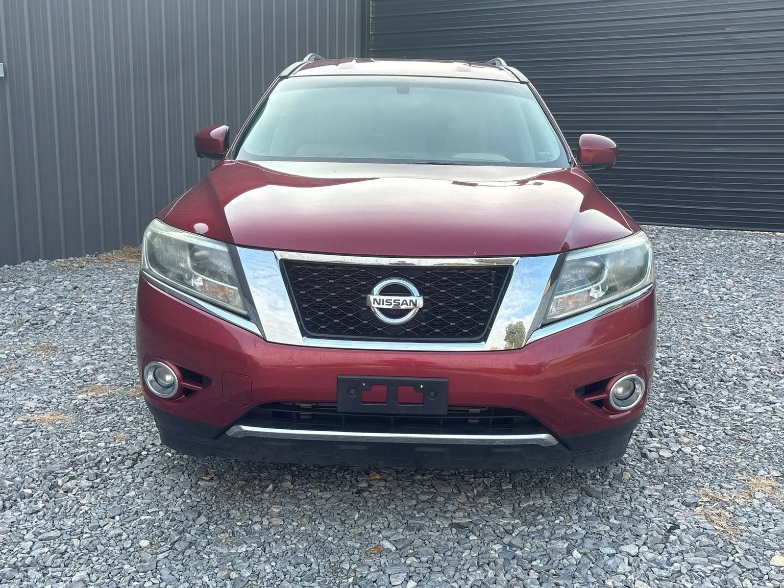 Used 2016 Nissan Pathfinder SL w/ SL Tech Package AWD/4WD image 2