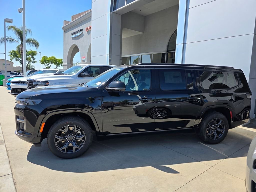 New 2026 Jeep Grand Wagoneer L Limited w/ Premium Group II AWD/4WD image 4