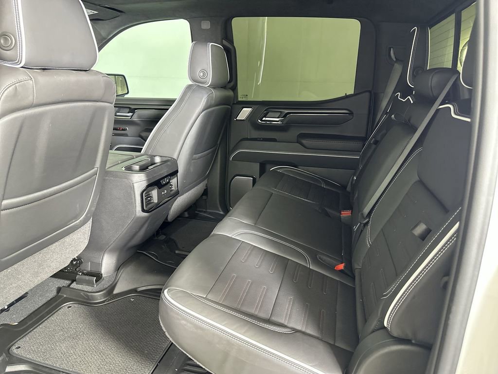Used 2025 GMC Sierra 1500 AT4X image 26