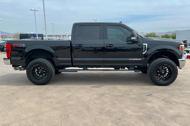 Used 2019 Ford F350 Lariat AWD/4WD image 6