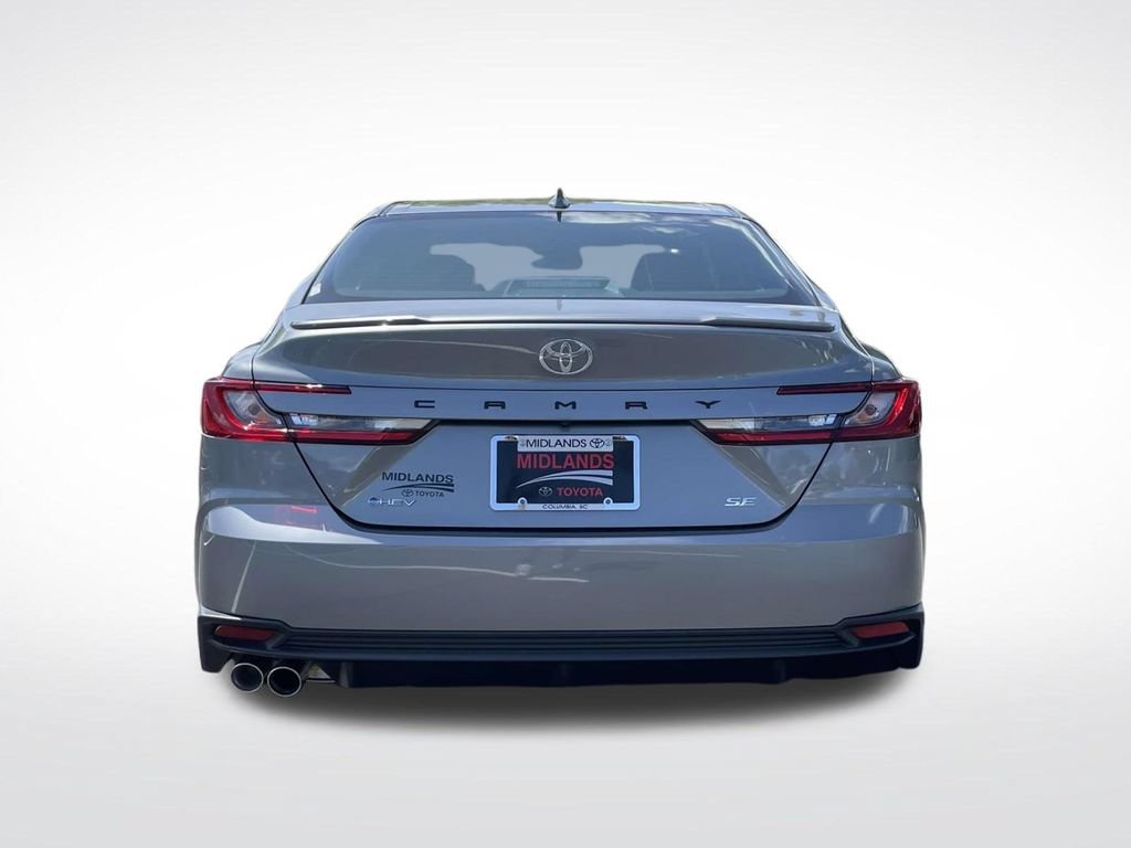 Used 2026 Toyota Camry SE FWD image 5