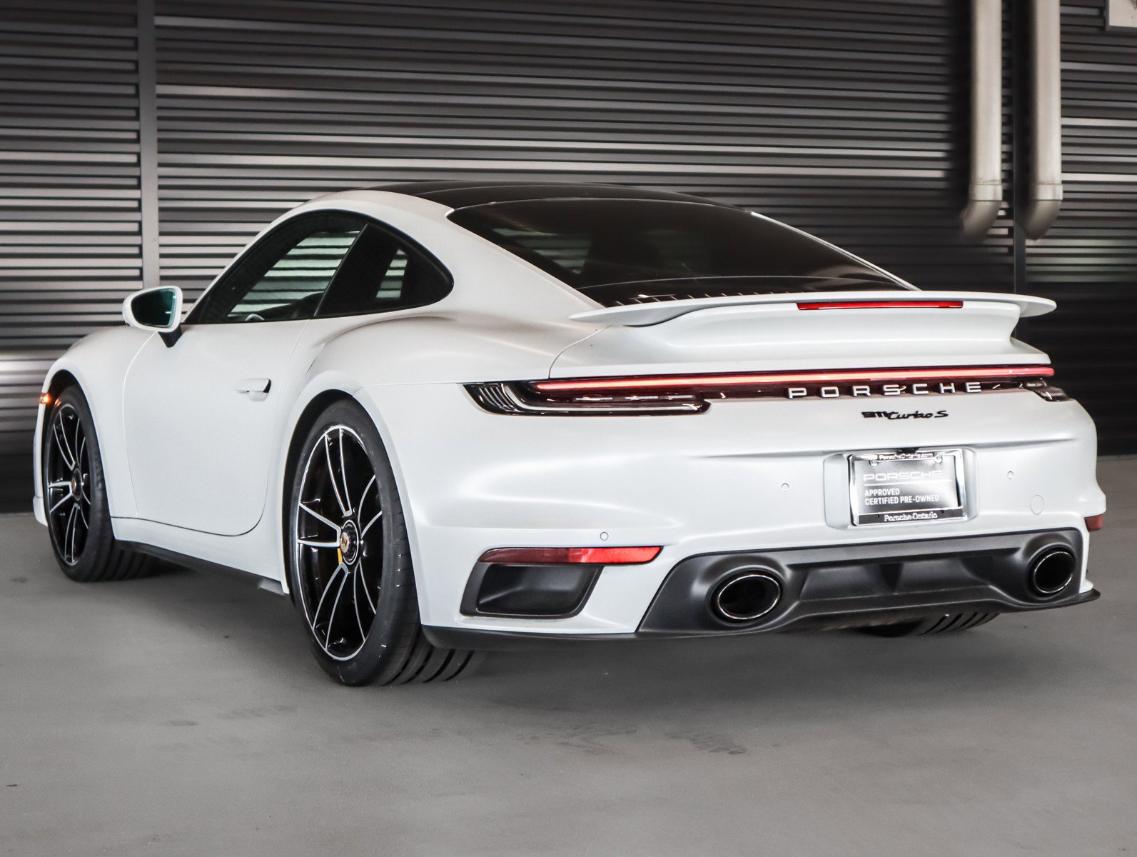 Certified 2022 Porsche 911 GT3 RS image 3