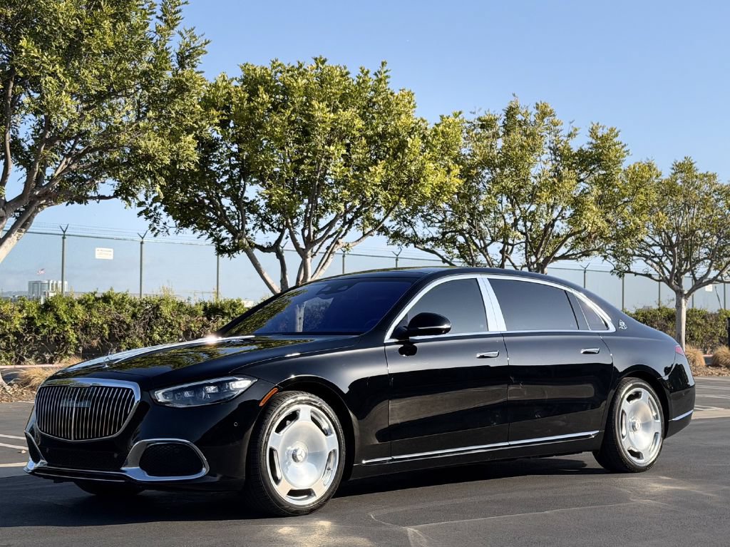 Used 2022 Mercedes-Benz Maybach S 580 4MATIC image 3