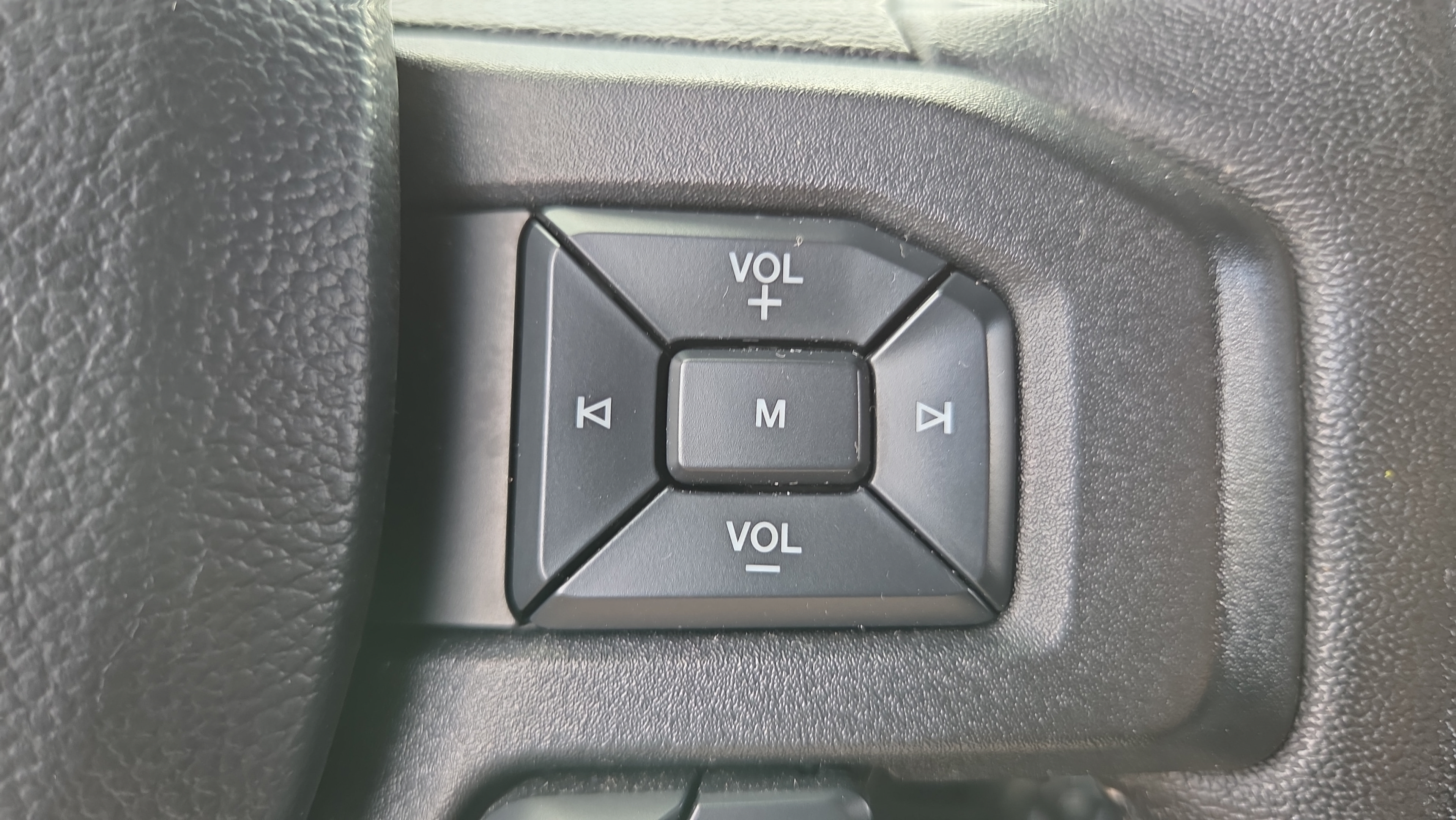 Used 2020 Ford F150 XLT w/ Equipment Group 302A Luxury RWD image 25