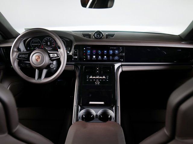 New 2026 Porsche Panamera 4 image 12