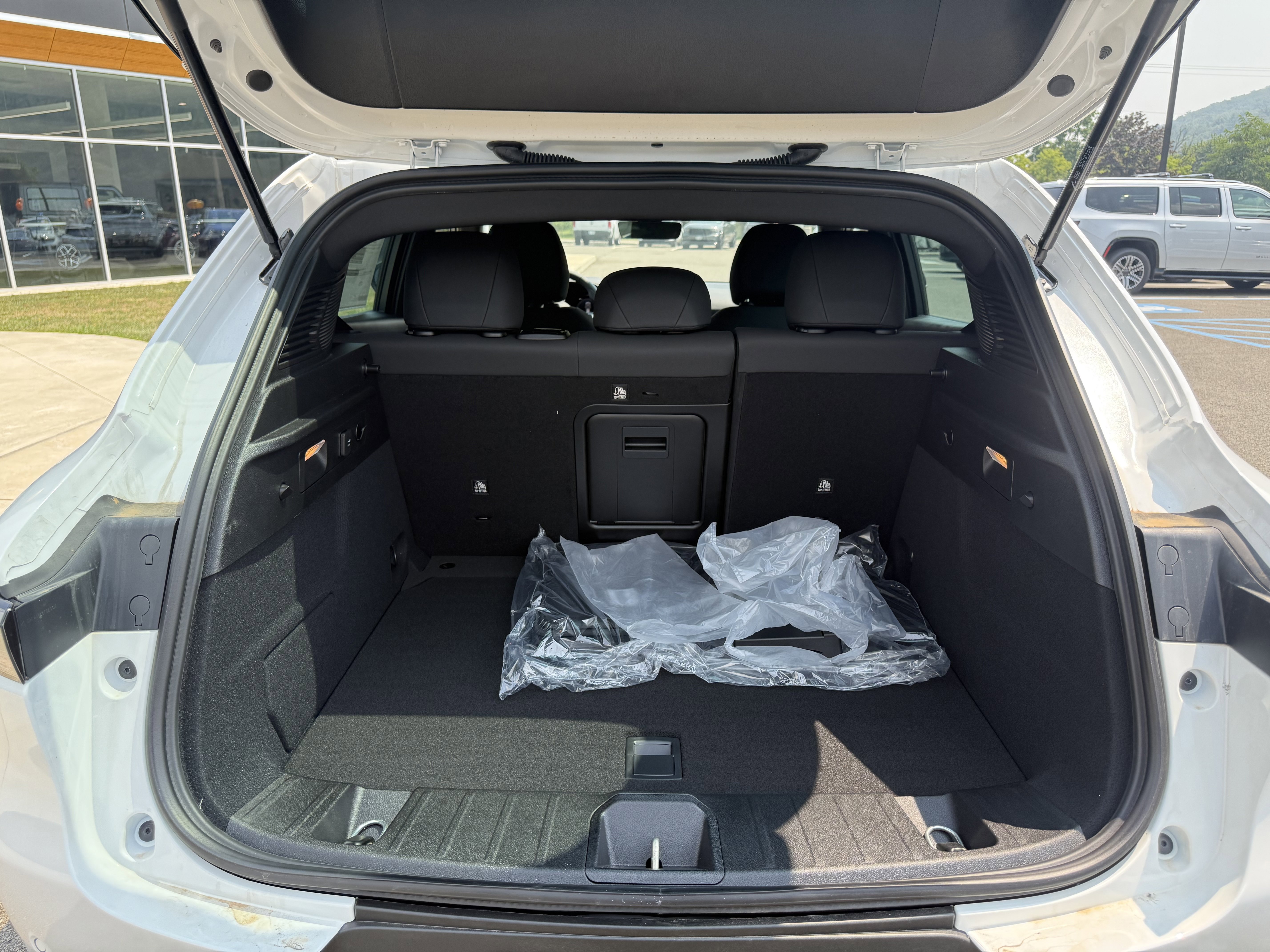 New 2025 Dodge Hornet GT w/ Cold Weather Group image 9