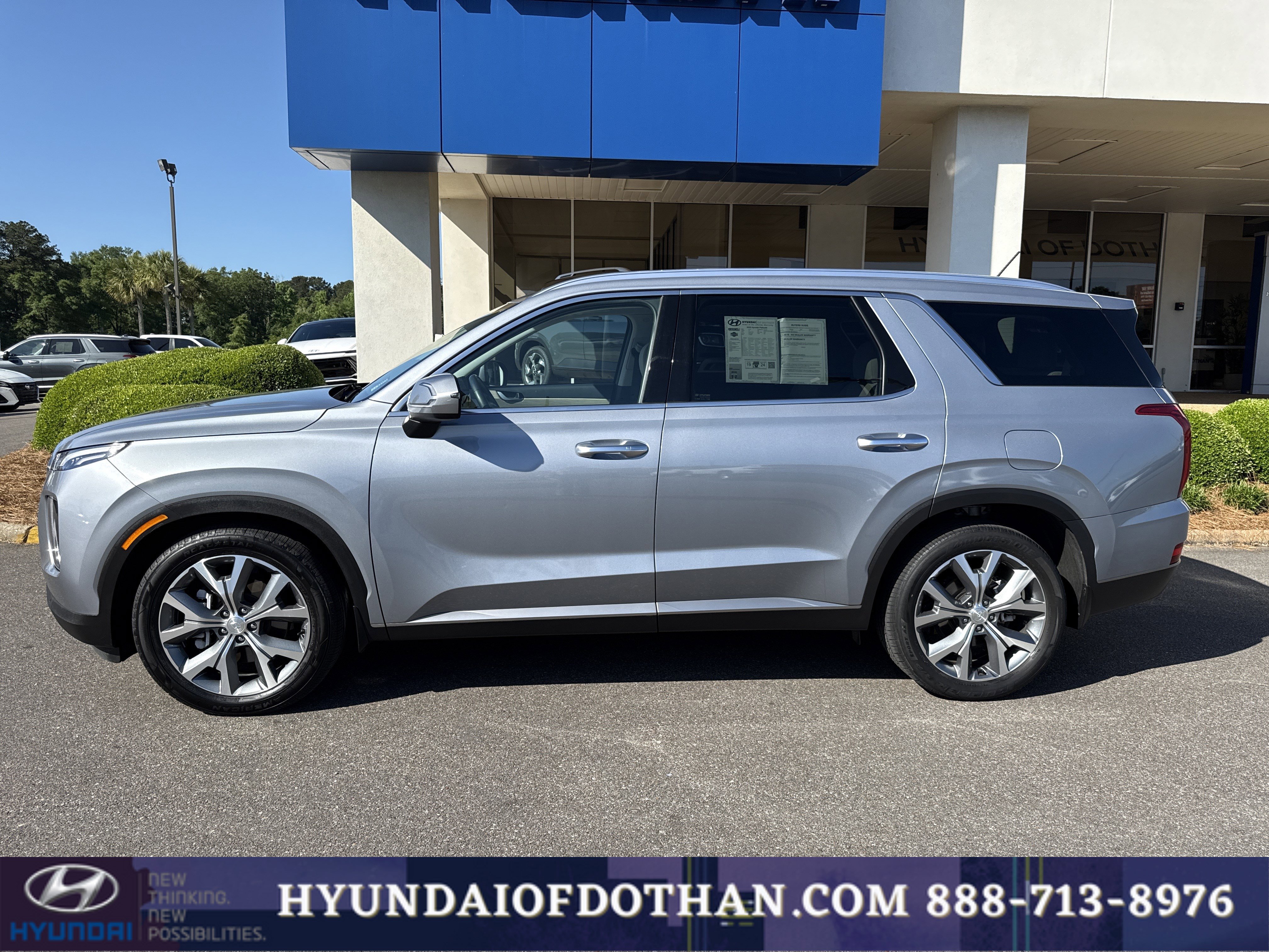 Used 2020 Hyundai Palisade SEL w/ Premium Package AWD/4WD image 2