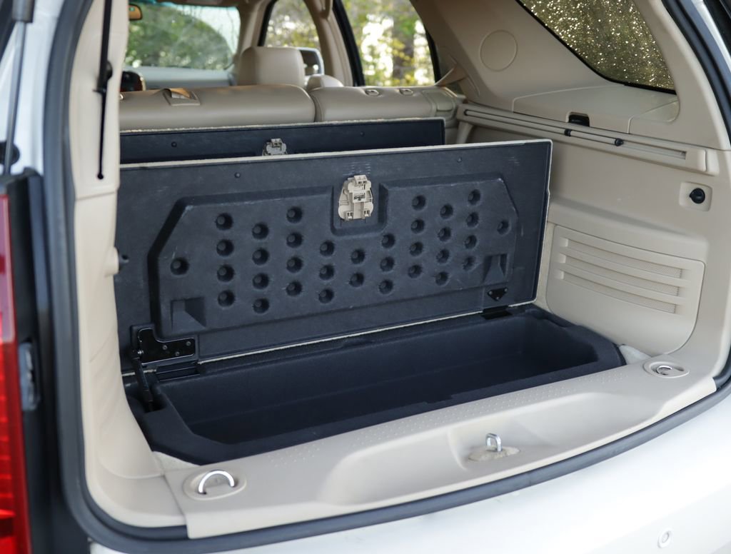 Used 2006 Cadillac SRX w/ Seating Package AWD/4WD image 26