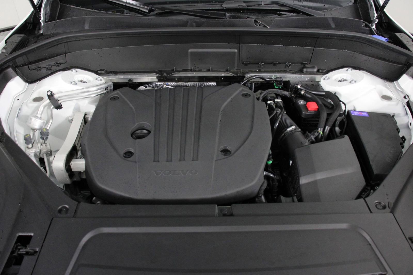 New 2026 Volvo XC90 B5 Plus w/ Protection Package image 12