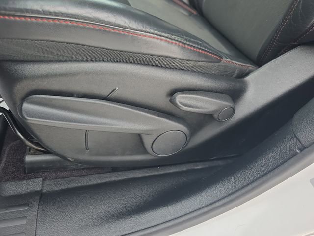 Used 2016 Jeep Cherokee Trailhawk image 12