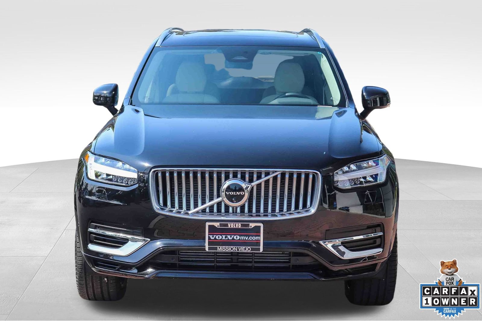 Used 2025 Volvo XC90 T8 Plus w/ Protection Package Premier AWD/4WD image 2